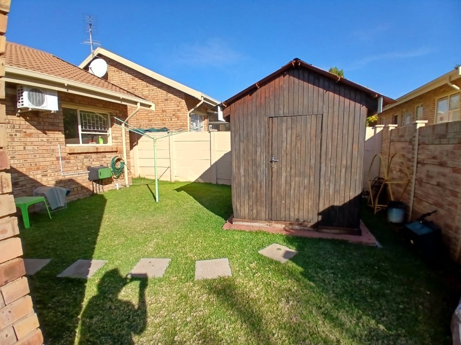 3 Bedroom Property for Sale in Uitsig Free State